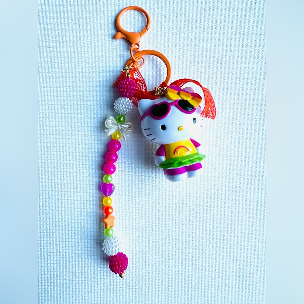 beach life hello kitty bag charm